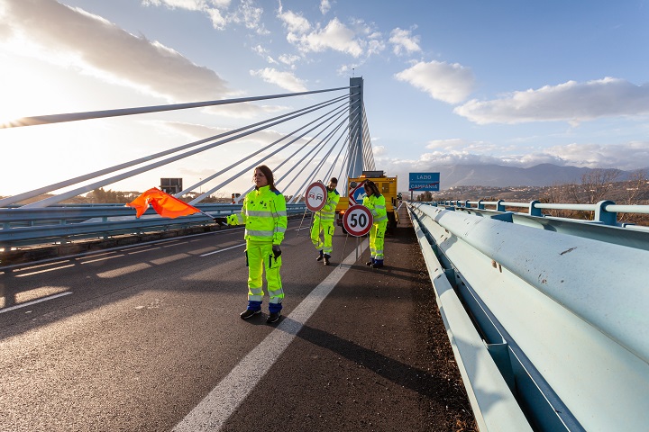 Personale Anas sulla statale 7 var