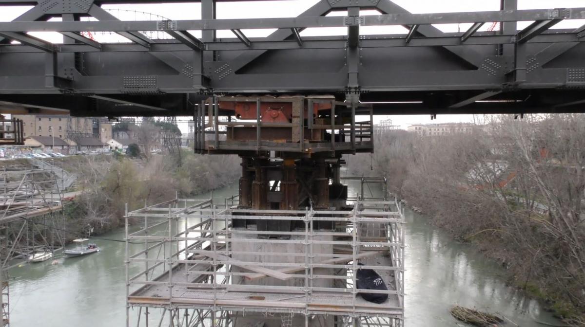 L'abbassamento del ponte