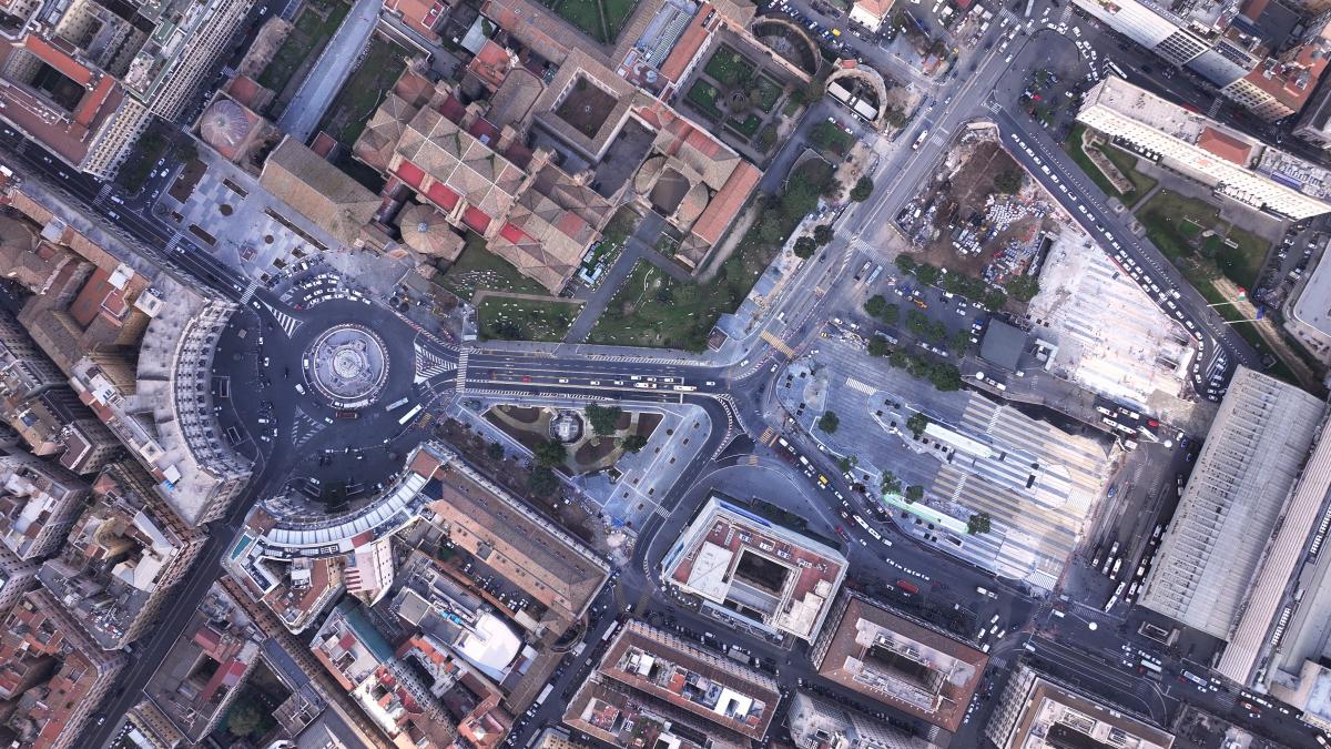 Piazza dei Cinquecento e aree adiacenti – situazione ante operam e a fine lavori (dicembre 2024)