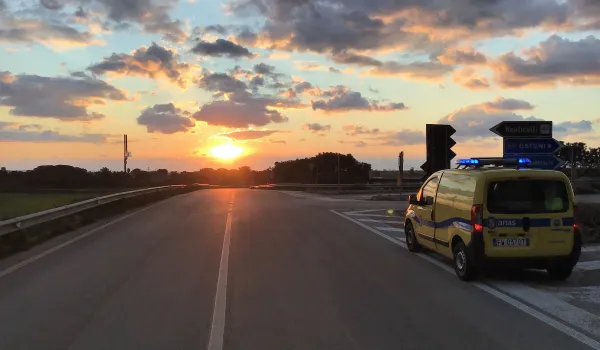 Autostrada al tramonto