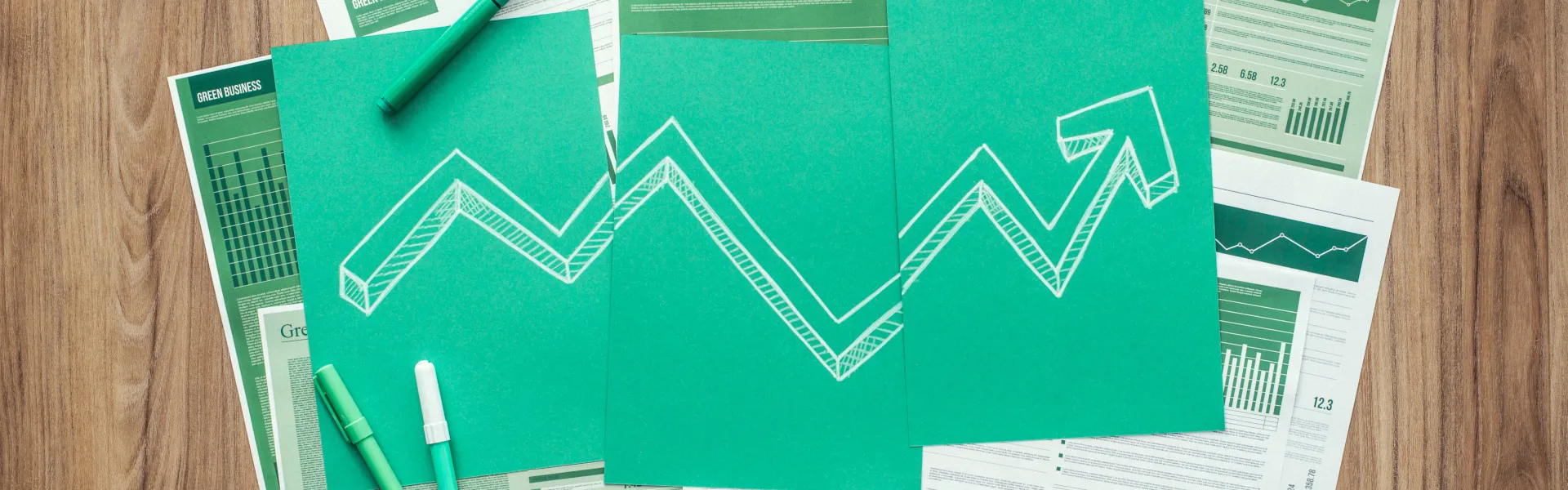 Documenti su un tavolo