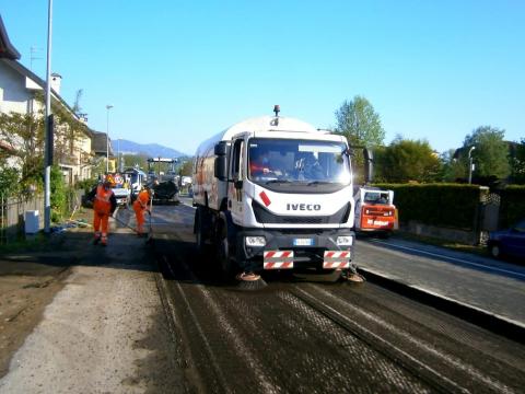 lavori in corso sulla statale 33 tra Arona e Castelletto Sopra Ticino