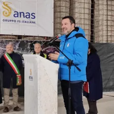 Abbattimento del diaframma galleria "Casalecchio"