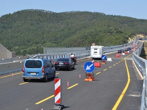 Primi passaggi sul nuovo viadotto Farma