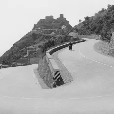 Sicilia, strada statale 114 "Orientale Sicula" dal Castello S. Alessio - anni '30
